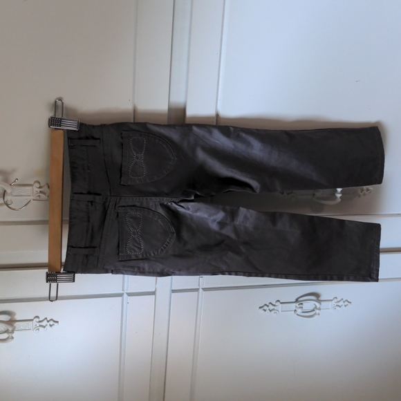 H&M shiny pewter bow decal pants. Size 3-4 yrs - Picture 3 of 4